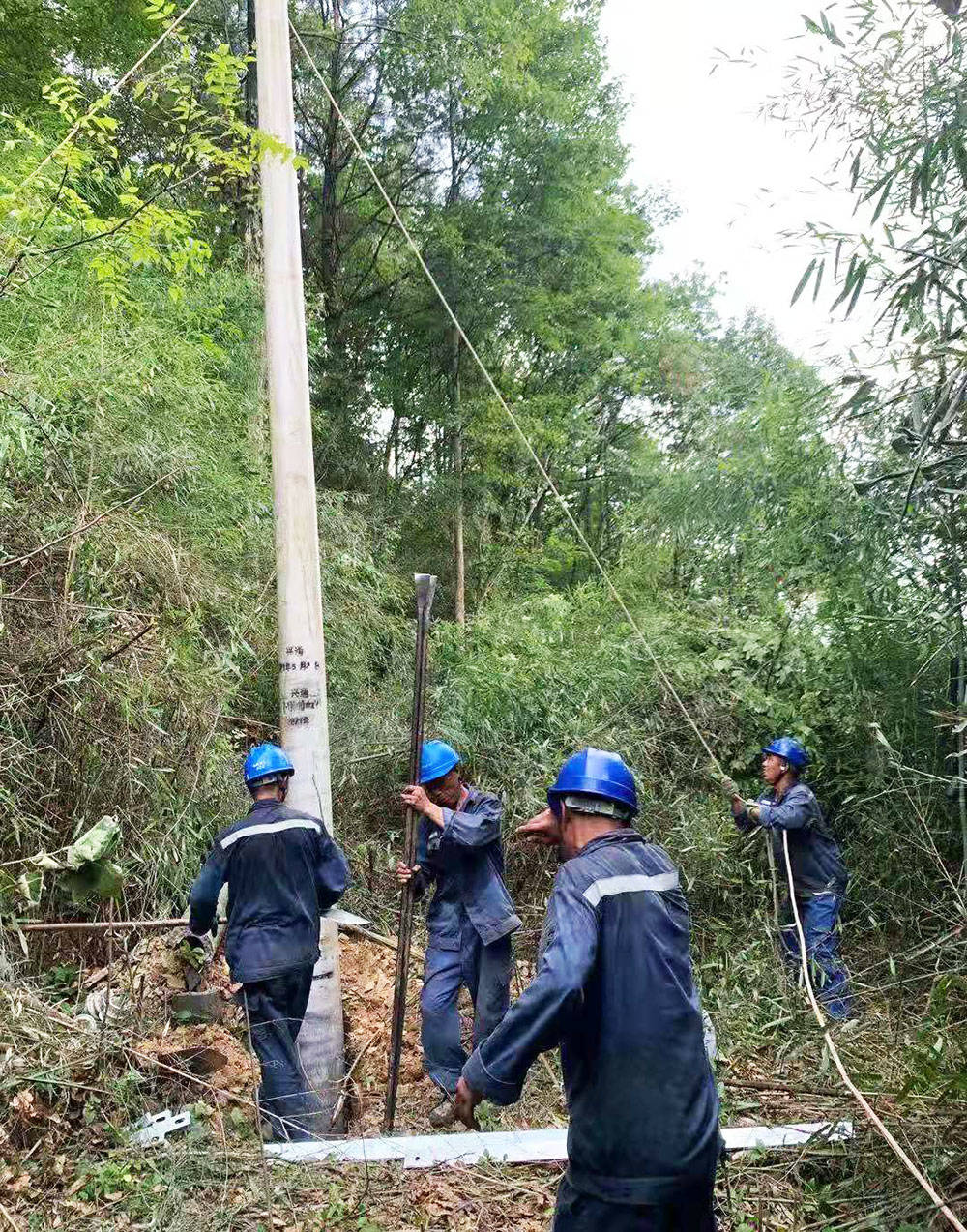 松桃：奔赴在高温下的电网人