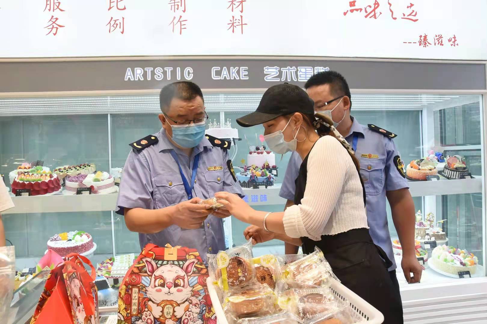 加强“双节”食品监管 守护群众“舌尖安全”