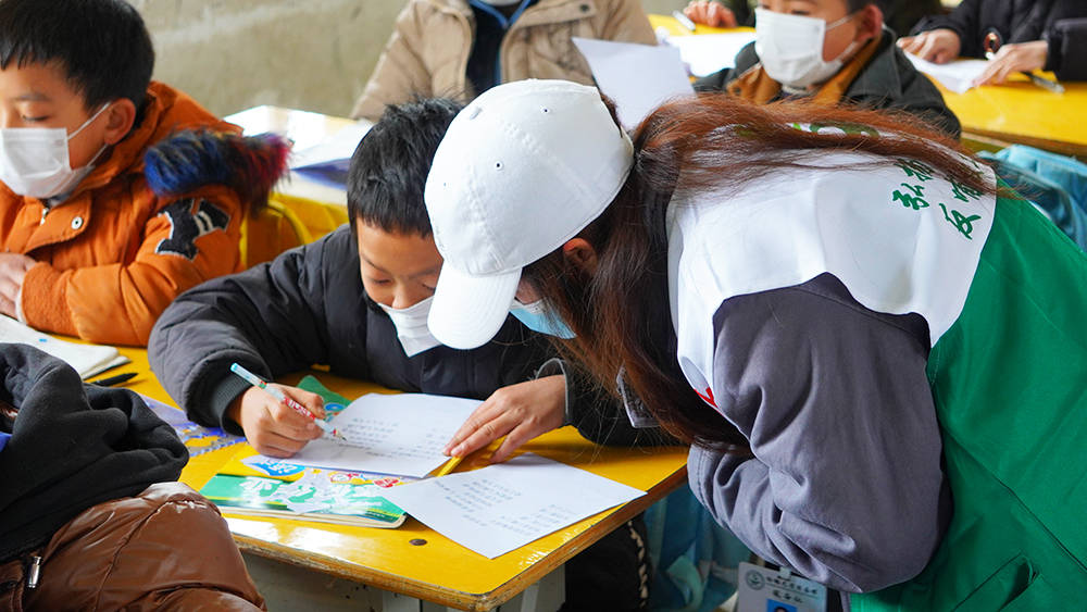 松桃：凝聚大学生力量　为乡村教育注入青春活力