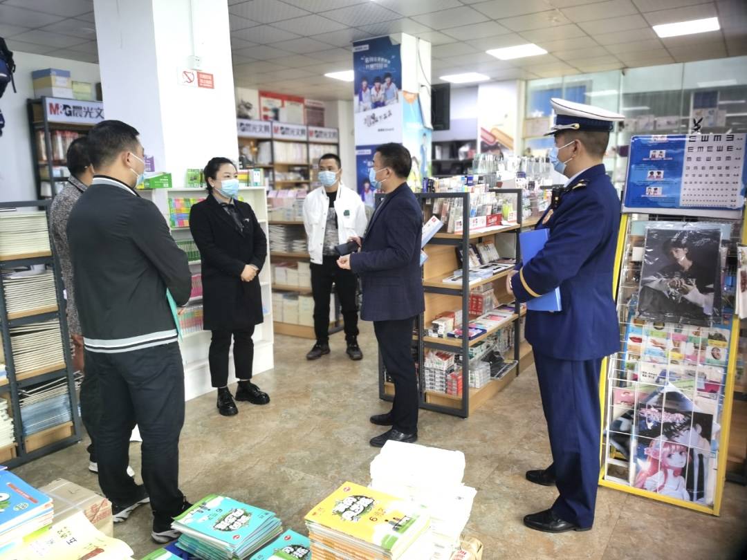 松桃多部门联合开展文化市场专项检查