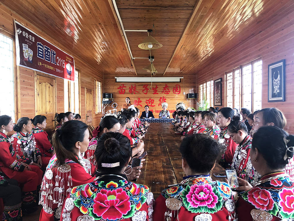 【贯彻党代会　喜迎二十大】松桃“理论专家+致富能手”进园区宣讲省第十三次党代会精神